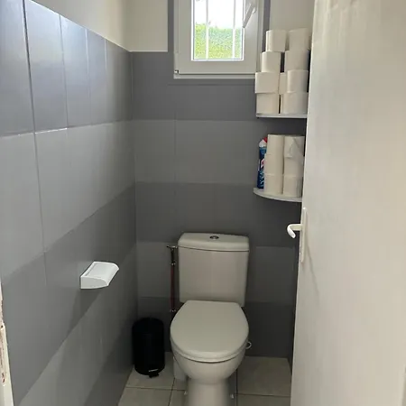 Grande Maison Familiale A 17600